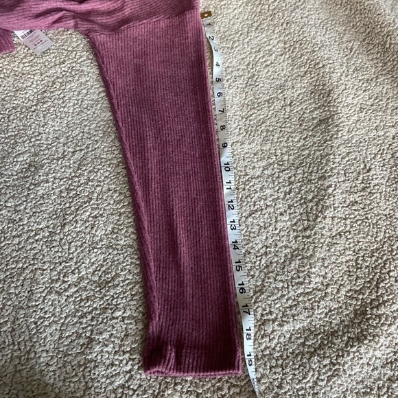 🌸 Ardene 🌸 mock neck crop top - Picture 6 of 6